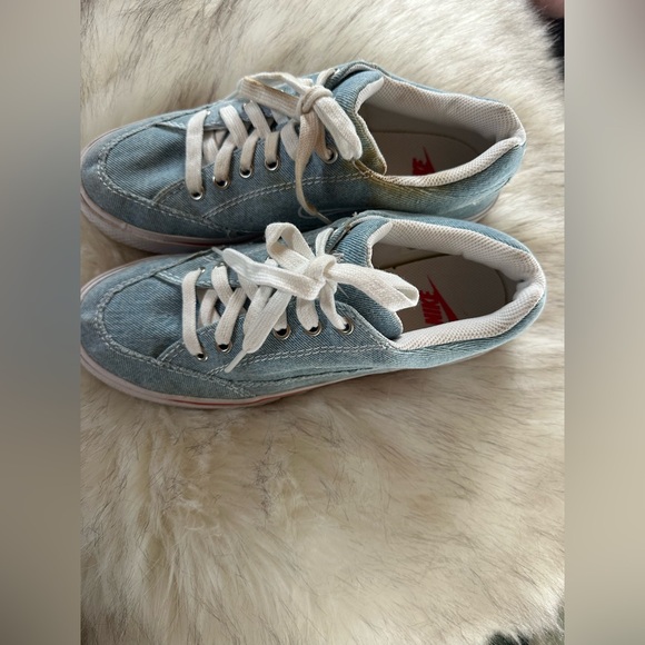 NIKE Men’s Gts 97 Denim - Blue
$166 MSRP - Picture 5 of 14